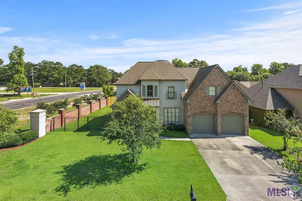Waterford Lake Subdivision in Prairieville homes for sale